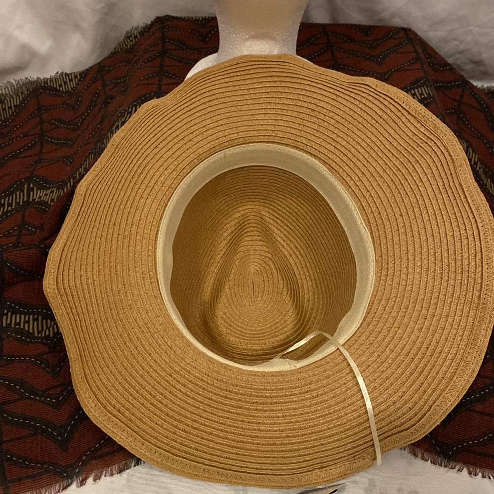 Beaded Band Western Hat - Picture 7 of 7